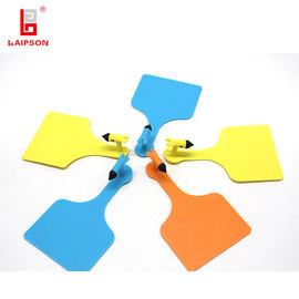 12.5g Durable Animal Cattle Tracking Ear Tags , Z Tags For Cattle 125*78mm