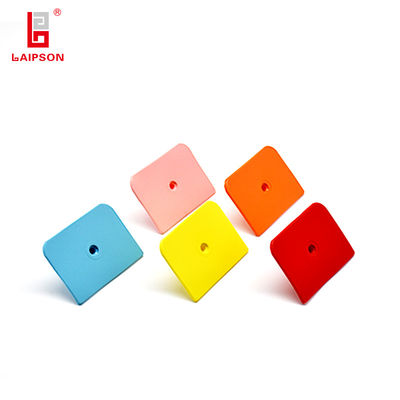 BASF TPU 52 * 38mm OEM بصرية البلاستيكية الليزر الطباعة رمز QR الخنزير الغنم الذكور علامات الأذن